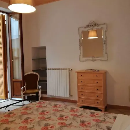 A Casa Di Renata モンテロッソ・アル・マーレ